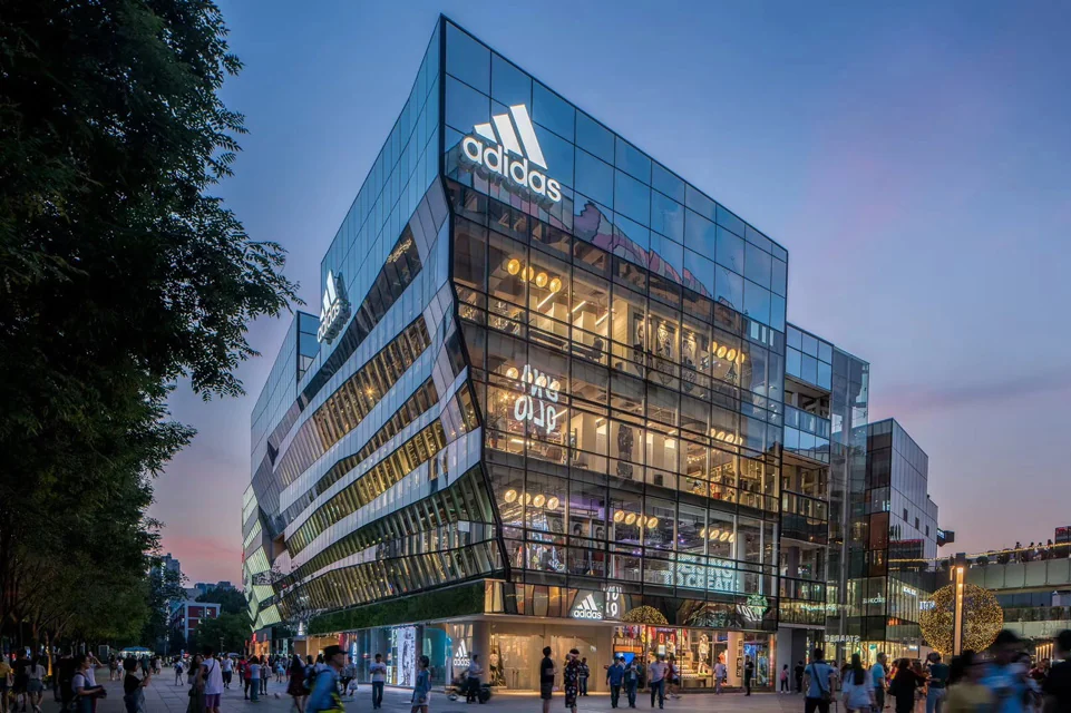 Adidas · Retail Study